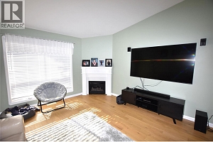 404 Hummingbird Avenue - Photo 12