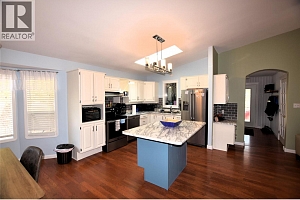 404 Hummingbird Avenue - Photo 5