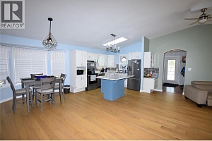 404 Hummingbird Avenue - Photo 5