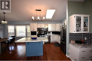 404 Hummingbird Avenue - Photo 7
