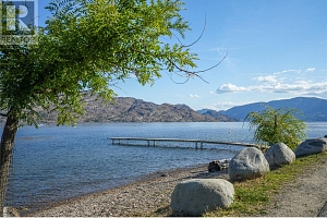 3960 Beach Avenue - Photo 5