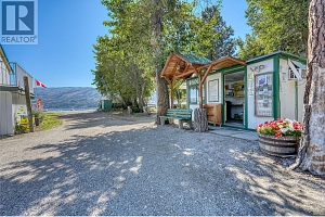 3960 Beach Avenue - Photo 8