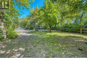 3960 Beach Avenue - Photo 10