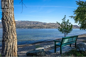 3960 Beach Avenue - Photo 6