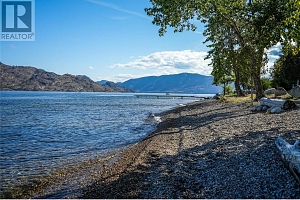 3960 Beach Avenue - Photo 7