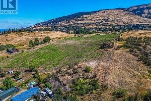 9269 Highway 6 - Photo 33