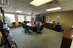 1810 Kosmina Road - Photo 14