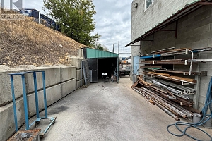 1810 Kosmina Road - Photo 17