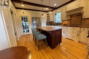 1912 Abbott Street - Photo 5