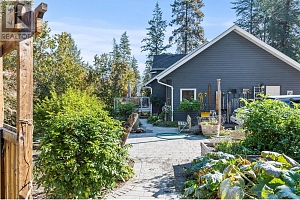 9292 Kokanee Road - Photo 61