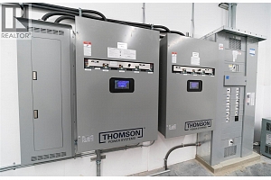 1837 Shuswap Avenue - Photo 14