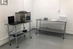 1837 Shuswap Avenue - Photo 5