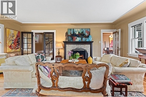 1812 Marshall Street - Photo 13
