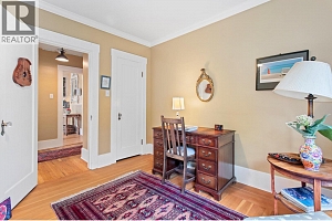 1812 Marshall Street - Photo 21