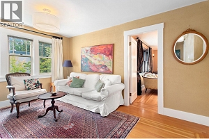 1812 Marshall Street - Photo 24