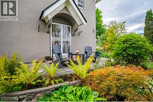 1812 Marshall Street - Photo 7