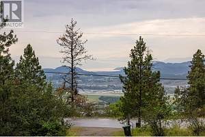 6439 Farmers Drive - Photo 11