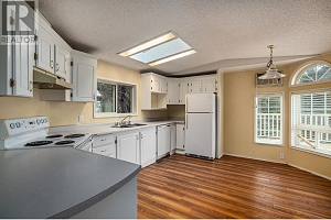 6439 Farmers Drive - Photo 3