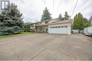 7706 Giles Drive - Photo 2