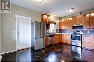 860 Glenwood Avenue - Photo 3