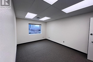 1579 Sutherland Avenue Unit# 211 - Photo 7