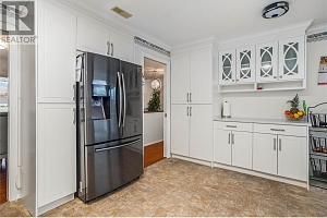 1730 Simpson Court - Photo 12