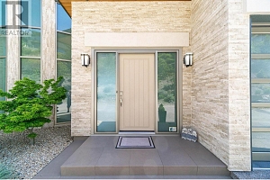 1737 Scott Crescent - Photo 3