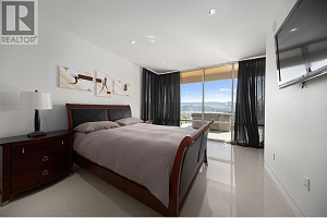 1737 Scott Crescent - Photo 35