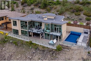 1737 Scott Crescent - Photo 44