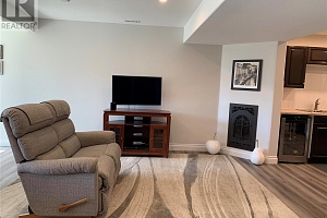 573 Spruceview Place N - Photo 22