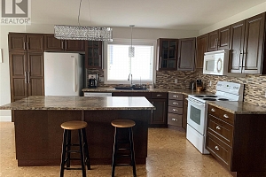 573 Spruceview Place N - Photo 9