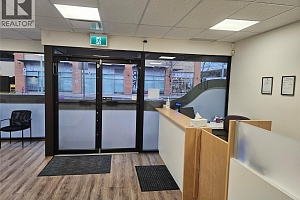 1607 Pandosy Street - Photo 9