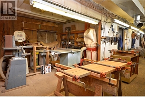 8525 Silver Star Road - Photo 29