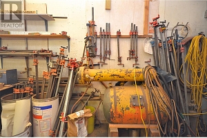 8525 Silver Star Road - Photo 33