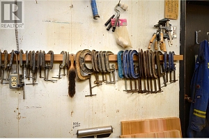 8525 Silver Star Road - Photo 37