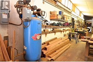 8525 Silver Star Road - Photo 43