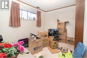 815 Graham Road - Photo 9