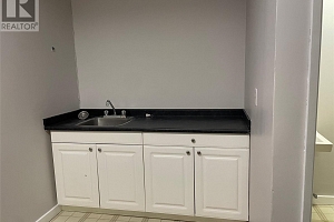 3202 32 Avenue - Photo 13