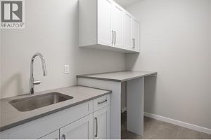 595 Vineyard Way N Unit# 9 - Photo 16