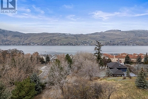 7740 Okanagan Landing Road - Photo 9