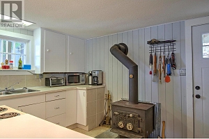 3602 Mabel Lake Road Unit# 5 - Photo 12