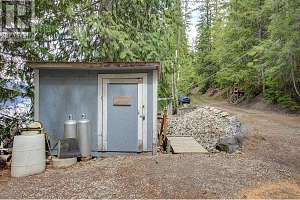 3602 Mabel Lake Road Unit# 5 - Photo 31