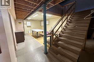 2811 44 Avenue - Photo 13