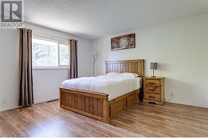 11524 Bond Road - Photo 17