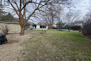 157 Cariboo Road - Photo 2