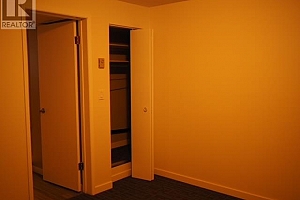 210 Pemberton Road - Photo 2