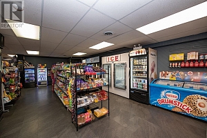 2133 Shuswap Avenue - Photo 4