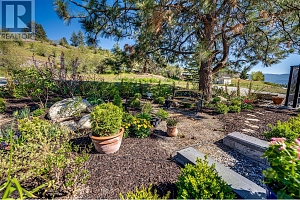 7410 McLennan Road - Photo 82