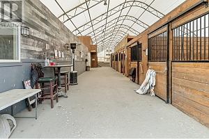 3830 Casorso Road - Photo 18