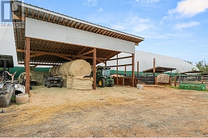 3830 Casorso Road - Photo 30